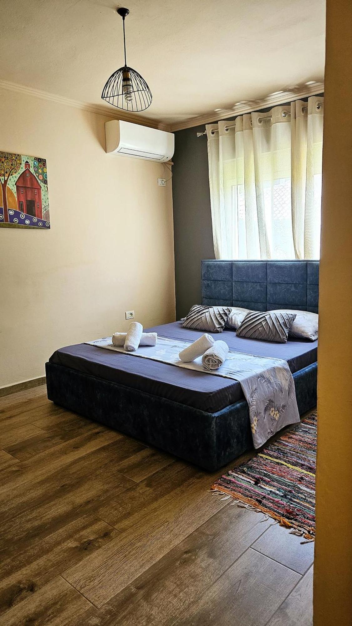 Dua'S Apartment Tirana Exterior photo